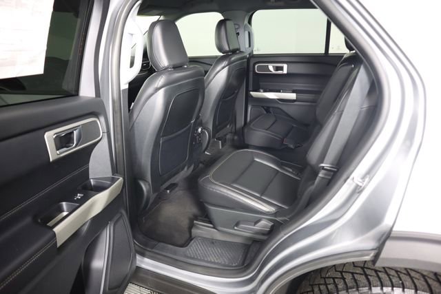 Certified 2020 Ford Explorer XLT w/ Equipment Group 202A AWD/4WD image 52