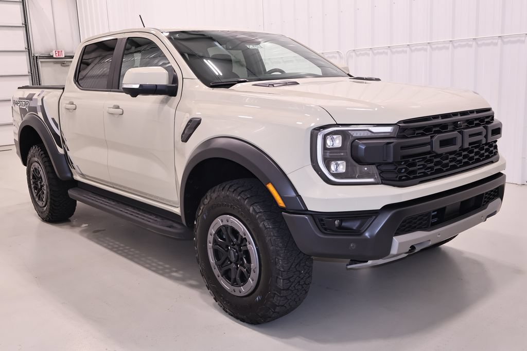 Certified 2025 Ford Ranger Raptor AWD/4WD image 4