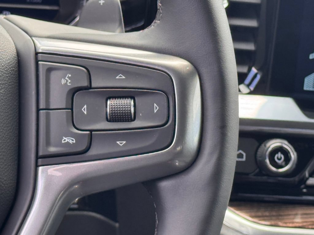 Used 2025 Chevrolet Silverado 1500 LT Trail Boss w/ LT Trail Boss Premium Package AWD/4WD image 23