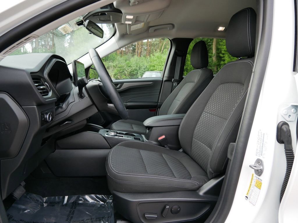 Certified 2023 Ford Escape Active w/ Tech Pack #1 AWD/4WD image 14
