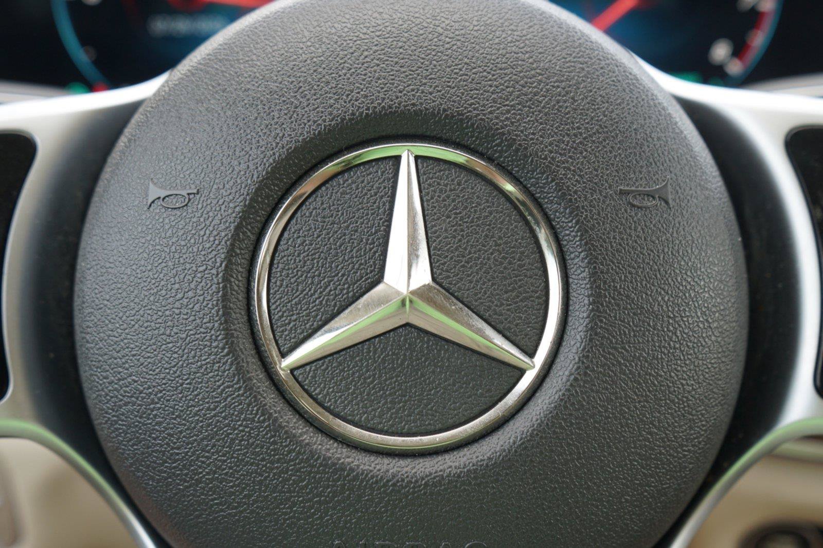 Used 2020 Mercedes-Benz GLS 450 4MATIC image 15