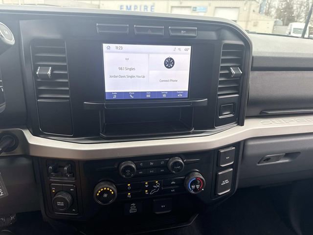 Certified 2024 Ford F250 XLT w/ Snow Plow Prep Package image 22