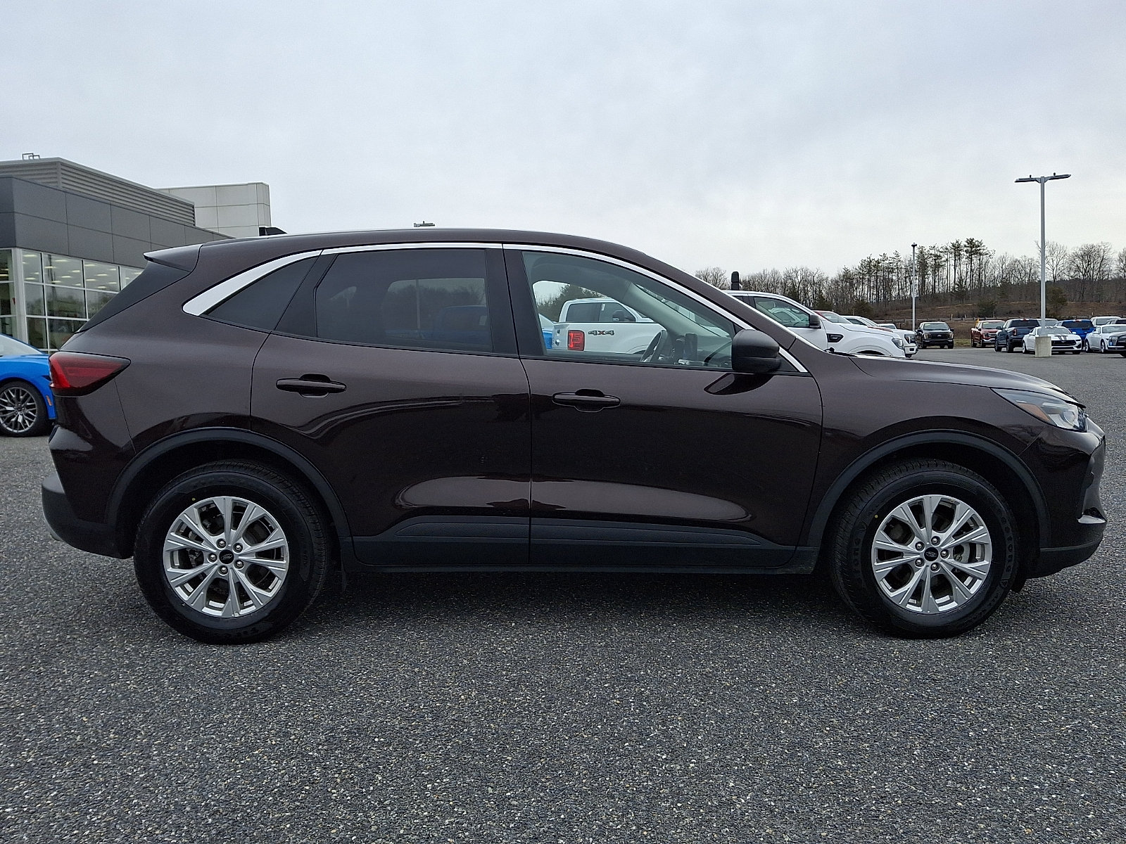 Certified 2023 Ford Escape Active AWD/4WD image 8
