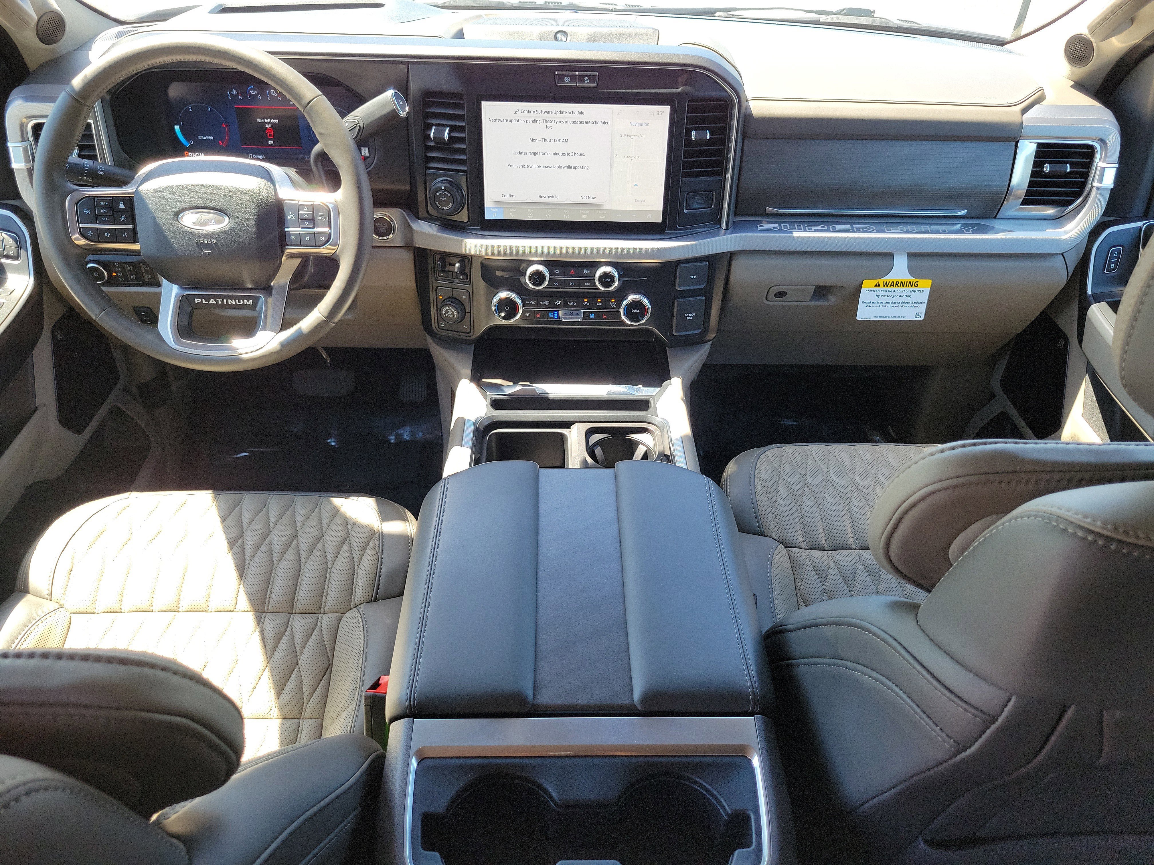 Certified 2025 Ford F250 Platinum w/ Platinum Plus Package AWD/4WD image 14