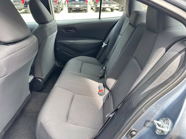 Used 2025 Toyota Corolla LE FWD image 38