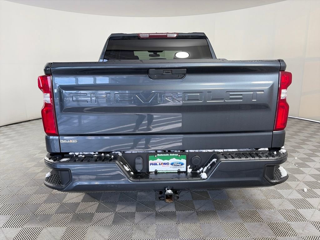Used 2021 Chevrolet Silverado 1500 Custom w/ LPO, Dark Essentials Package image 4