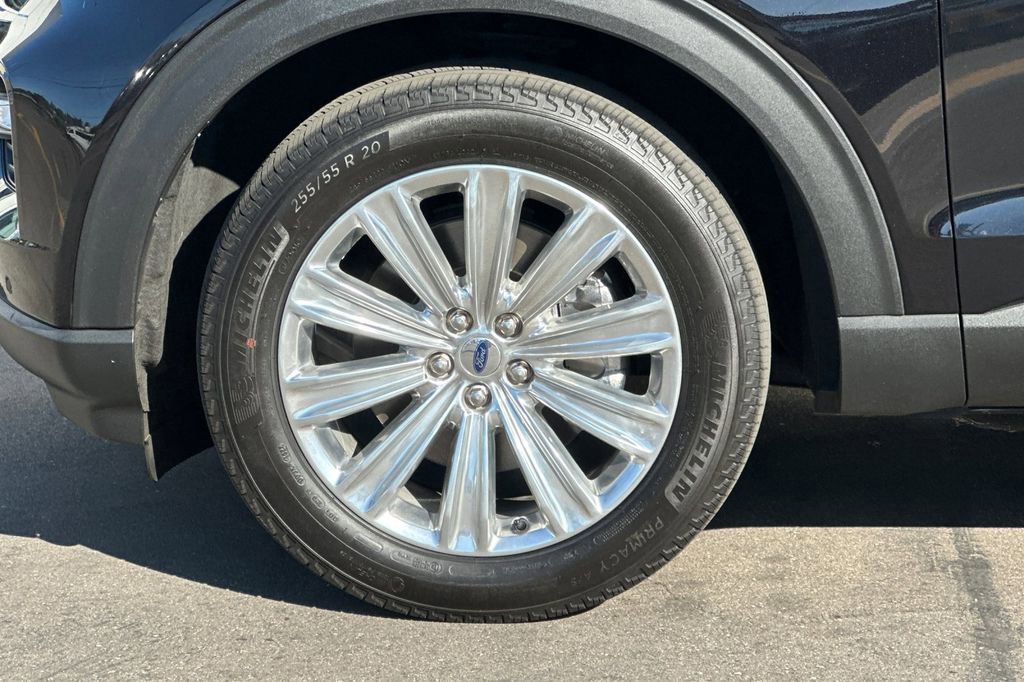 Certified 2023 Ford Explorer Limited w/ Hybrid Equipment Group 310A image 31