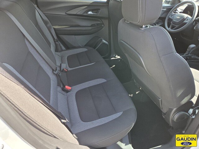 Used 2025 Chevrolet TrailBlazer LT AWD/4WD image 21