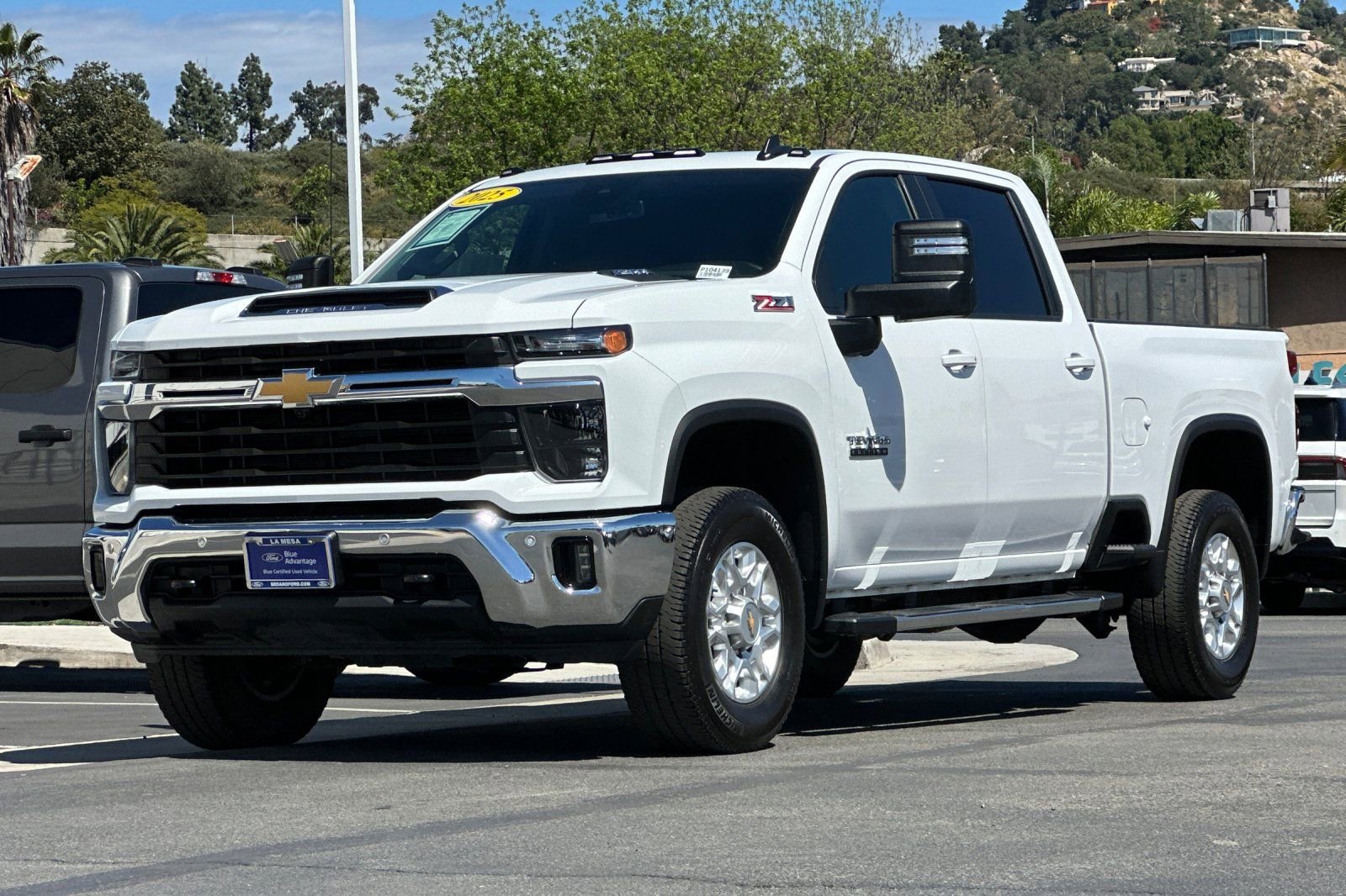Used 2025 Chevrolet Silverado 2500 LT w/ Texas Edition AWD/4WD image 7