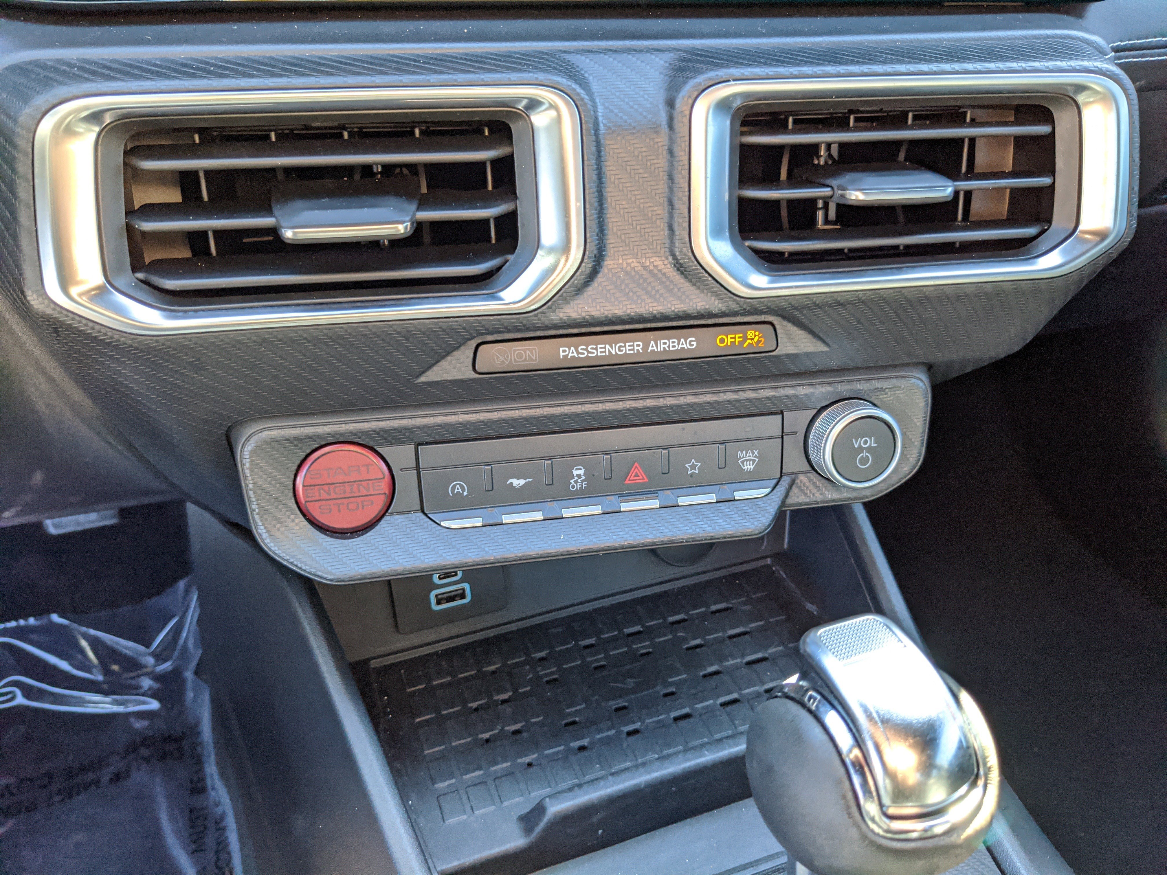 Certified 2024 Ford Mustang Premium image 23