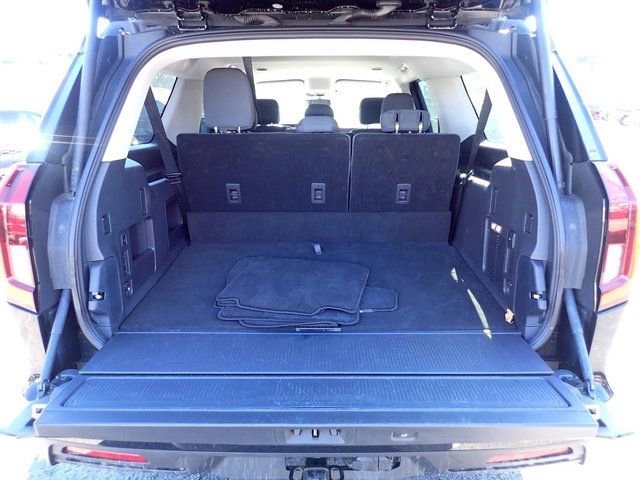 Certified 2025 Ford Expedition Max Active AWD/4WD image 9