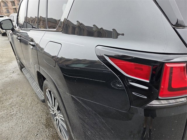 Used 2024 Lexus LX 600 4WD w/ Appearance Package image 6