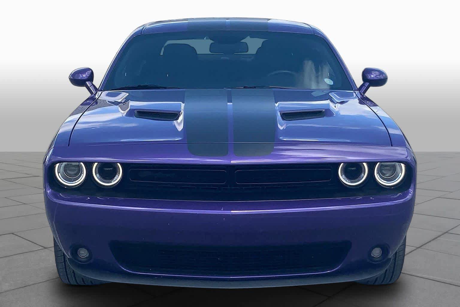 Used 2023 Dodge Challenger SXT w/ Blacktop Package RWD image 4