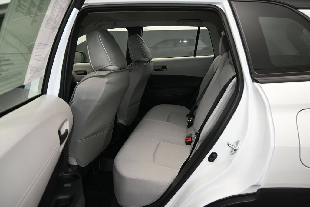 Used 2025 Toyota Corolla Cross L FWD image 15