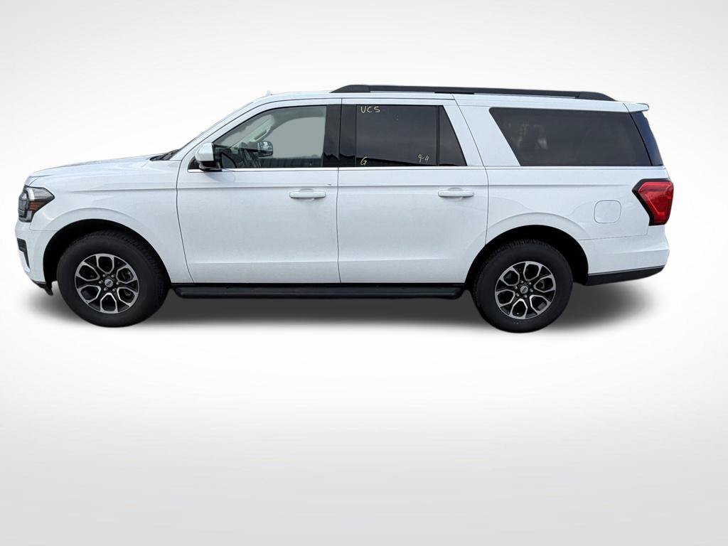Certified 2024 Ford Expedition Max XLT AWD/4WD image 2
