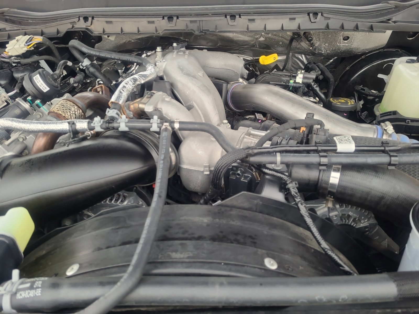 Certified 2025 Ford F350 Lariat w/ Black Appearance Package image 22