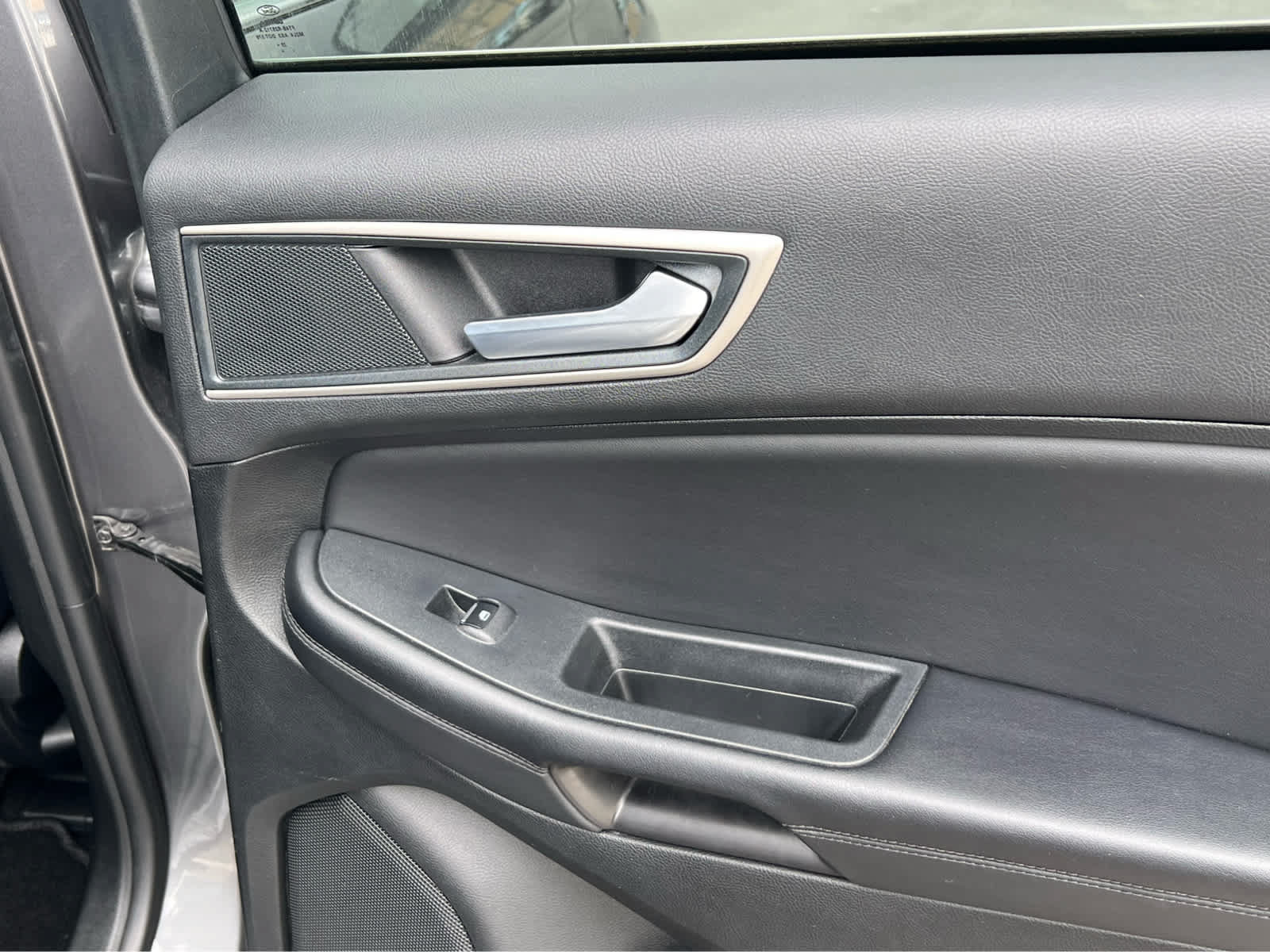 Certified 2024 Ford Edge SEL AWD/4WD image 21