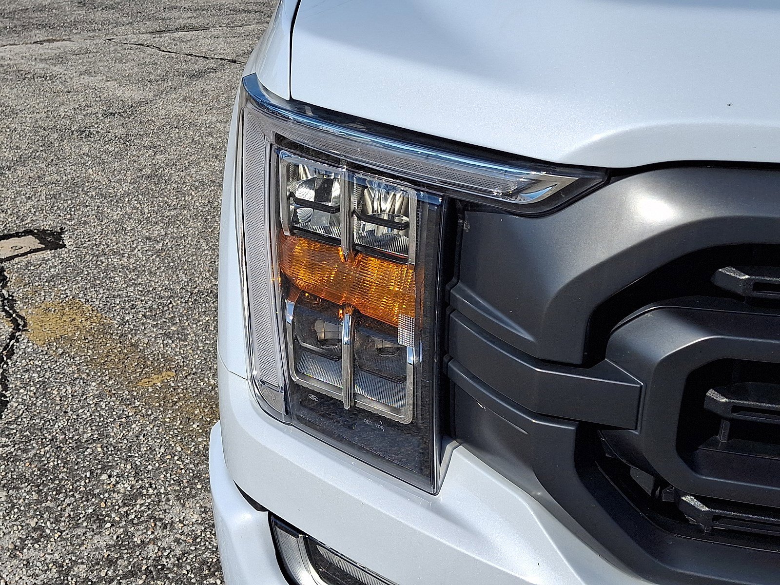 Certified 2022 Ford F150 XLT w/ Equipment Group 302A High AWD/4WD image 8
