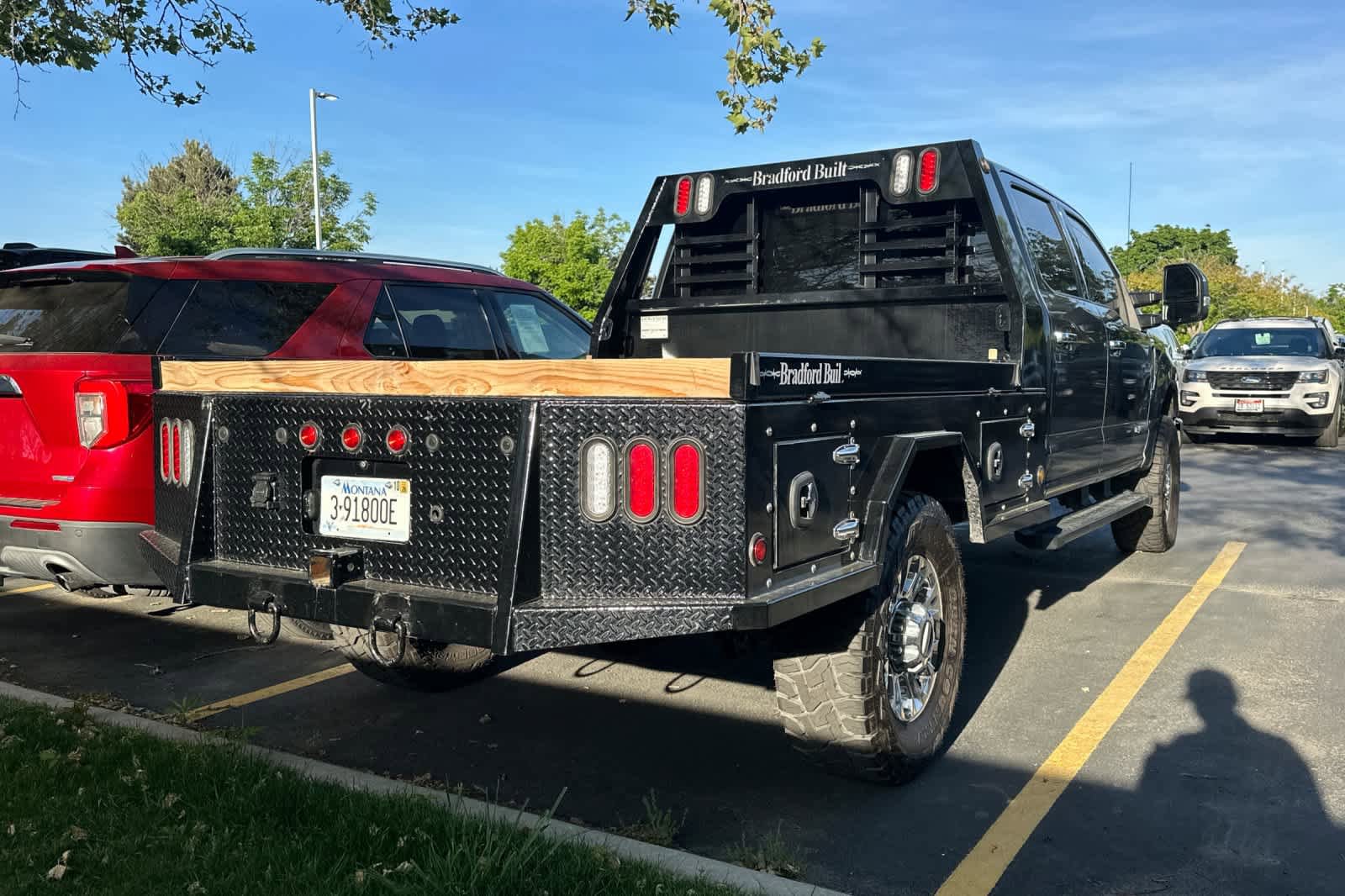 Certified 2019 Ford F350 XLT w/ XLT Premium Package AWD/4WD image 4