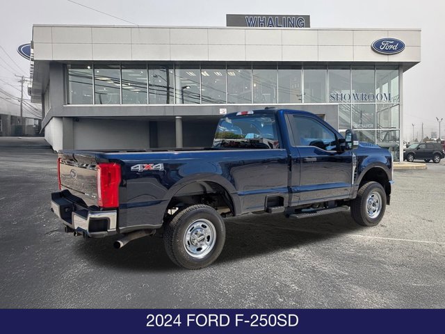 Certified 2024 Ford F250 XL w/ Snow Plow/Camper Package AWD/4WD image 8