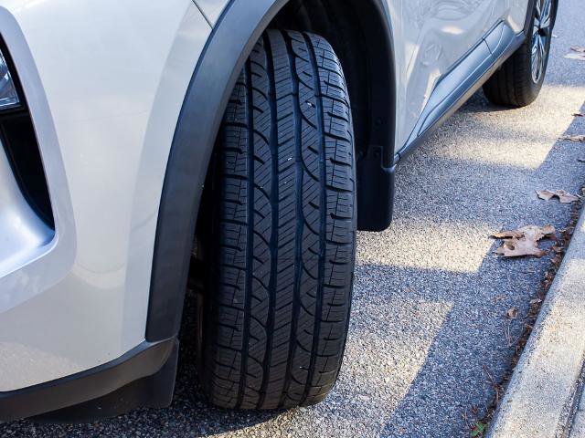 Used 2022 Nissan Rogue SV w/ SV Premium Package image 9