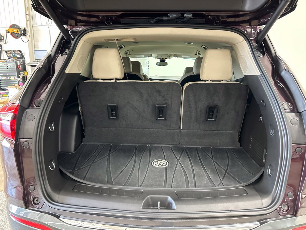 Used 2019 Buick Enclave Premium AWD/4WD image 32
