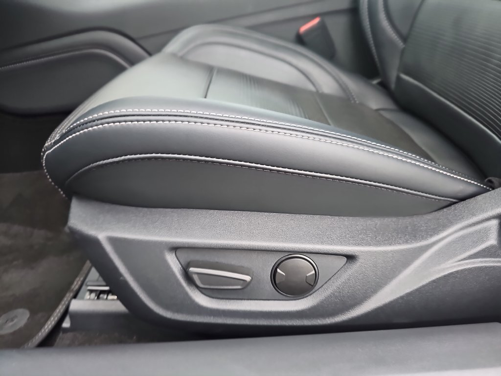 Certified 2024 Ford Mustang GT Premium RWD image 28