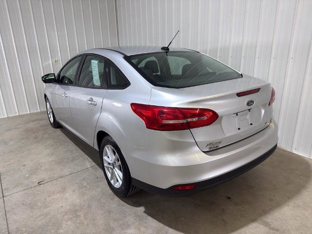Certified 2017 Ford Focus SE image 4