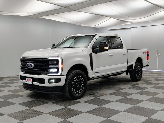 Certified 2025 Ford F350 Platinum AWD/4WD image 8