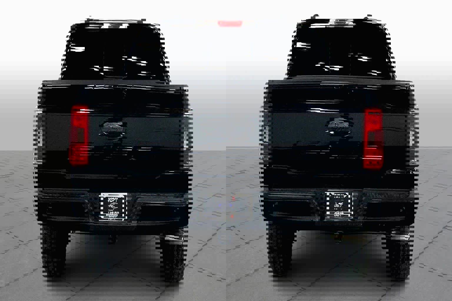 Certified 2023 Ford F150 XLT w/ Equipment Group 302A High image 5