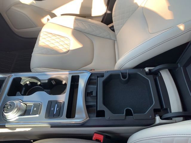 Certified 2023 Ford Edge Titanium AWD/4WD image 33