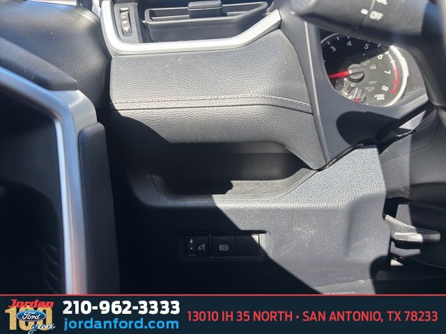 Used 2022 Toyota RAV4 LE image 20
