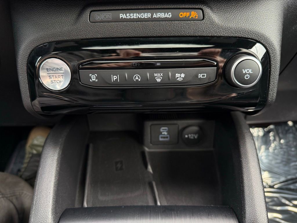 Certified 2023 Ford Escape ST-Line Elite w/ Premium Technology Package image 23