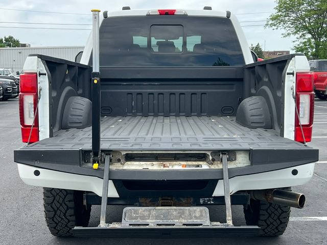Certified 2022 Ford F250 Platinum w/ Tremor Off-Road Package AWD/4WD image 18