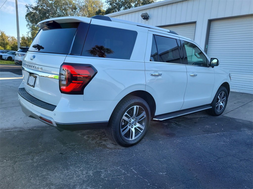 Certified 2023 Ford Expedition Limited image 4