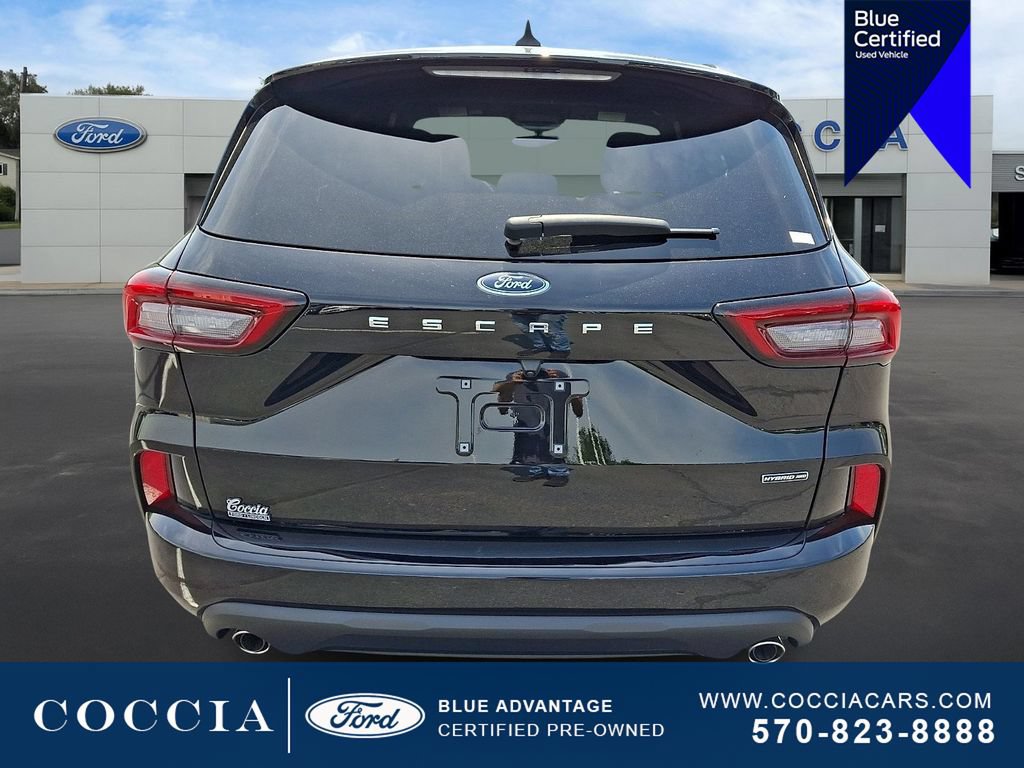 Certified 2024 Ford Escape ST-Line Select AWD/4WD image 5