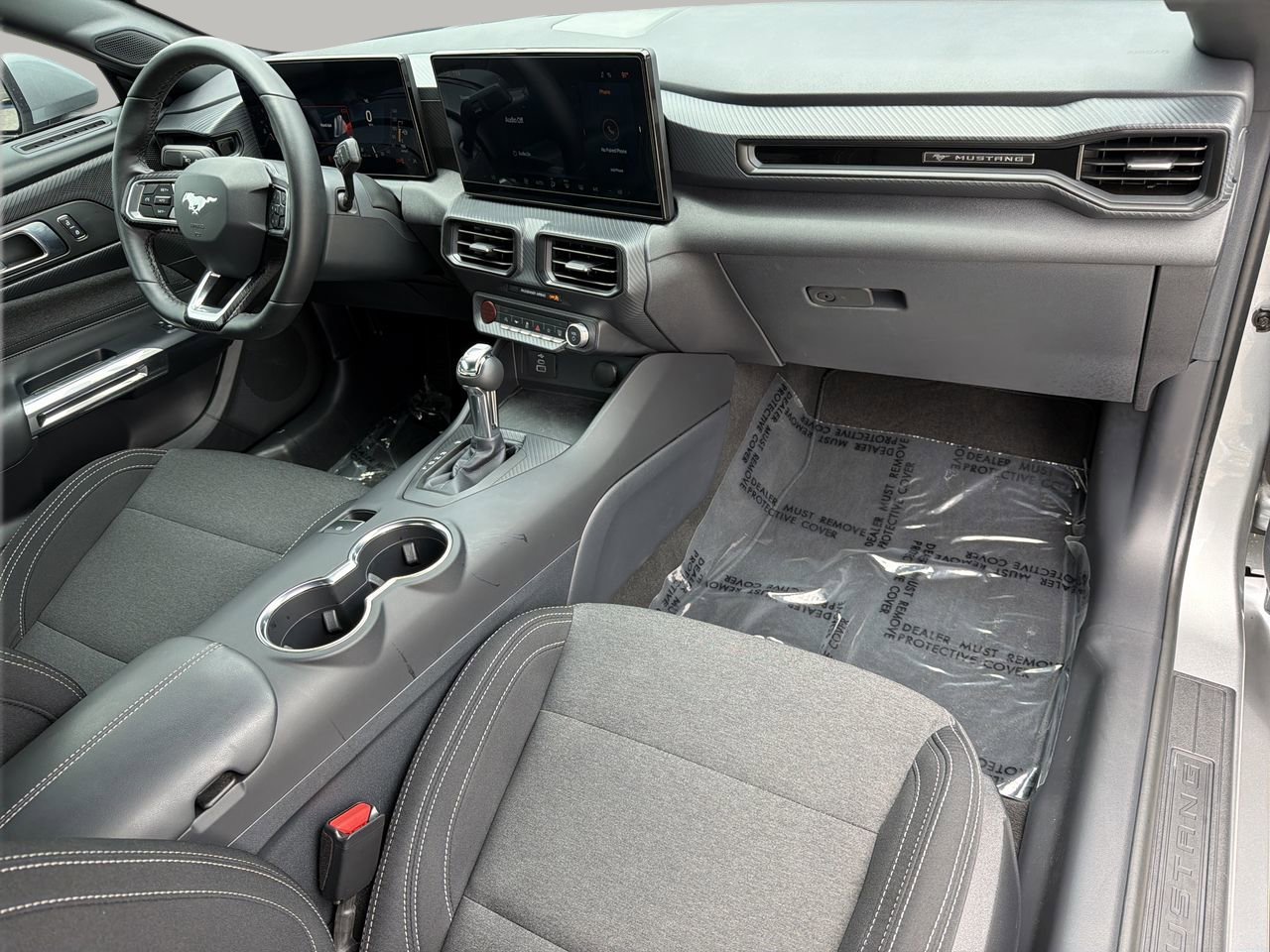 Certified 2025 Ford Mustang Coupe RWD image 11