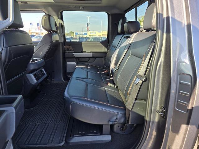 Certified 2025 Ford F250 Lariat w/ Lariat Ultimate Package AWD/4WD image 14