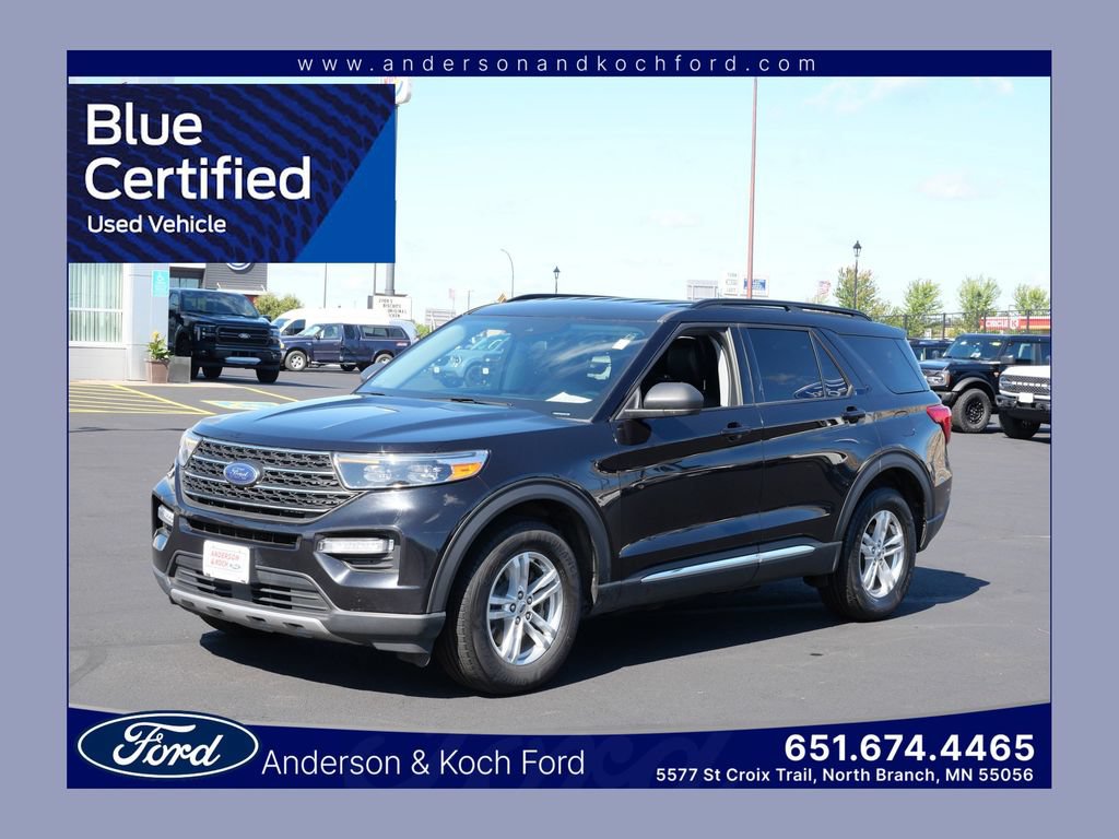 Certified 2022 Ford Explorer XLT w/ Equipment Group 202A AWD/4WD image 1