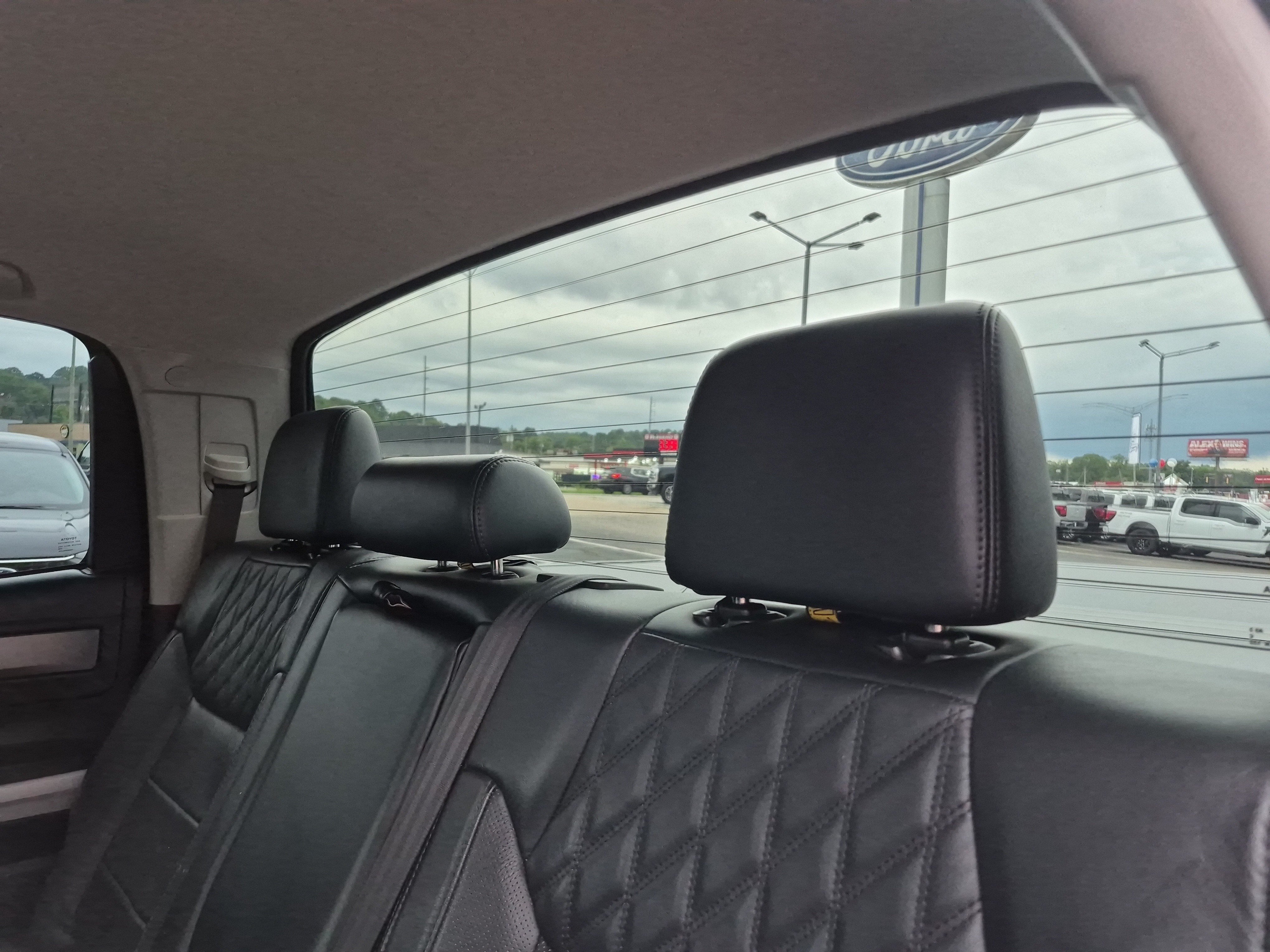 Used 2020 Toyota Tundra Platinum AWD/4WD image 19