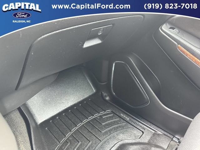 Used 2018 Chevrolet Tahoe Premier AWD/4WD image 28