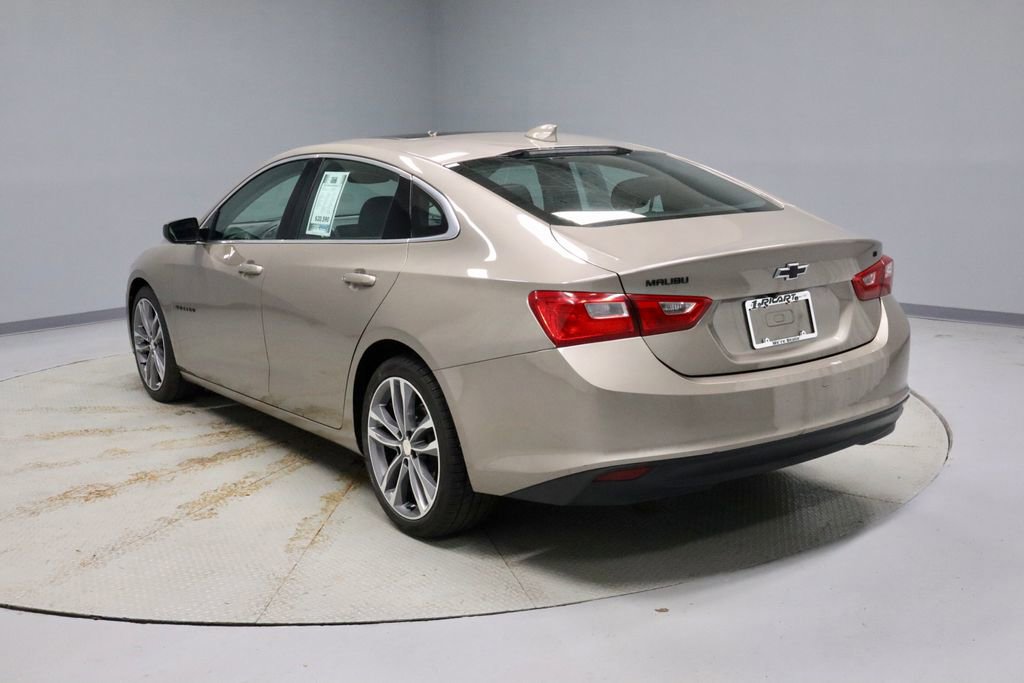 Used 2023 Chevrolet Malibu LT image 3