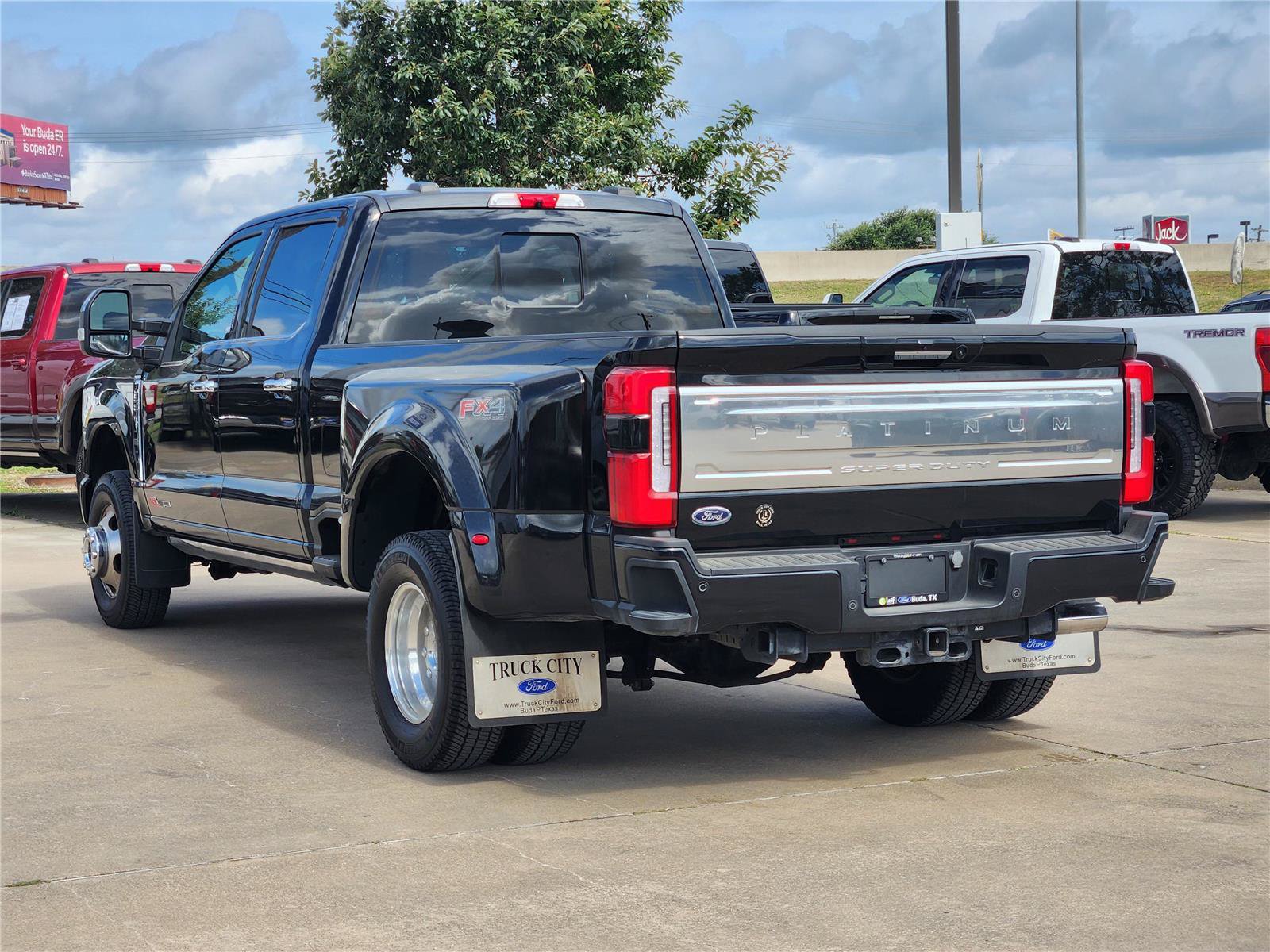 Certified 2024 Ford F350 Platinum AWD/4WD image 6