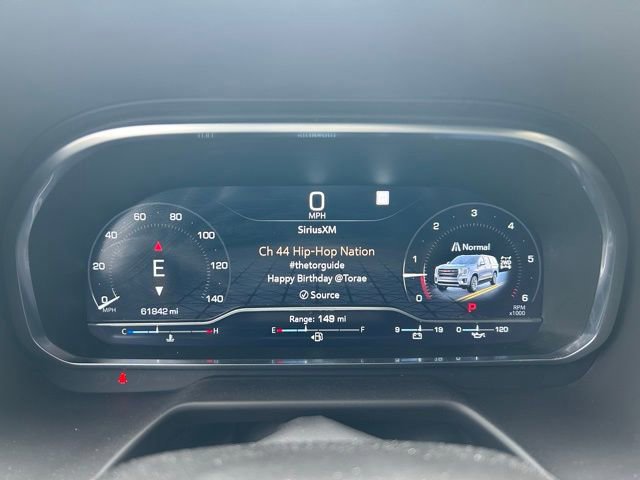 Used 2022 GMC Yukon SLT w/ SLT Premium Package image 7