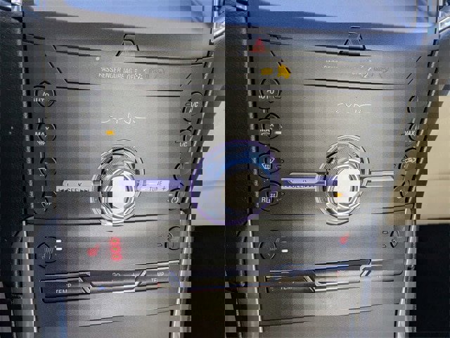 Certified 2020 Ford Edge Titanium image 23