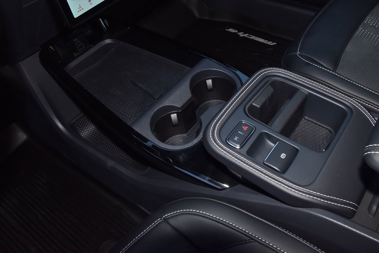 Certified 2025 Ford Mustang Mach-E GT w/ Interior Protection Package image 31