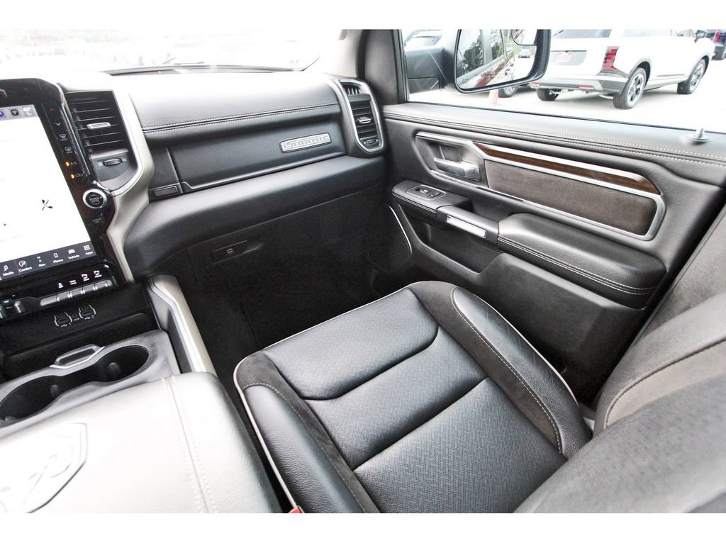 Used 2022 RAM 1500 Laramie RWD image 13