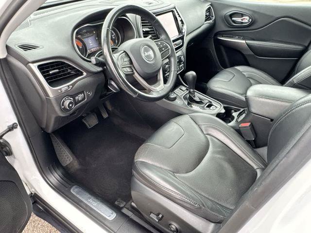 Used 2019 Jeep Cherokee Limited AWD/4WD image 10