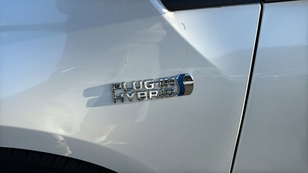 Used 2021 Toyota Prius Prime XLE image 7