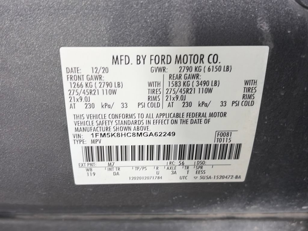 Certified 2021 Ford Explorer Platinum w/ Equipment Group 601A AWD/4WD image 9